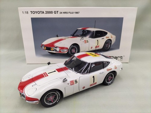 Autoart millennium toyota - millennium, 1/18